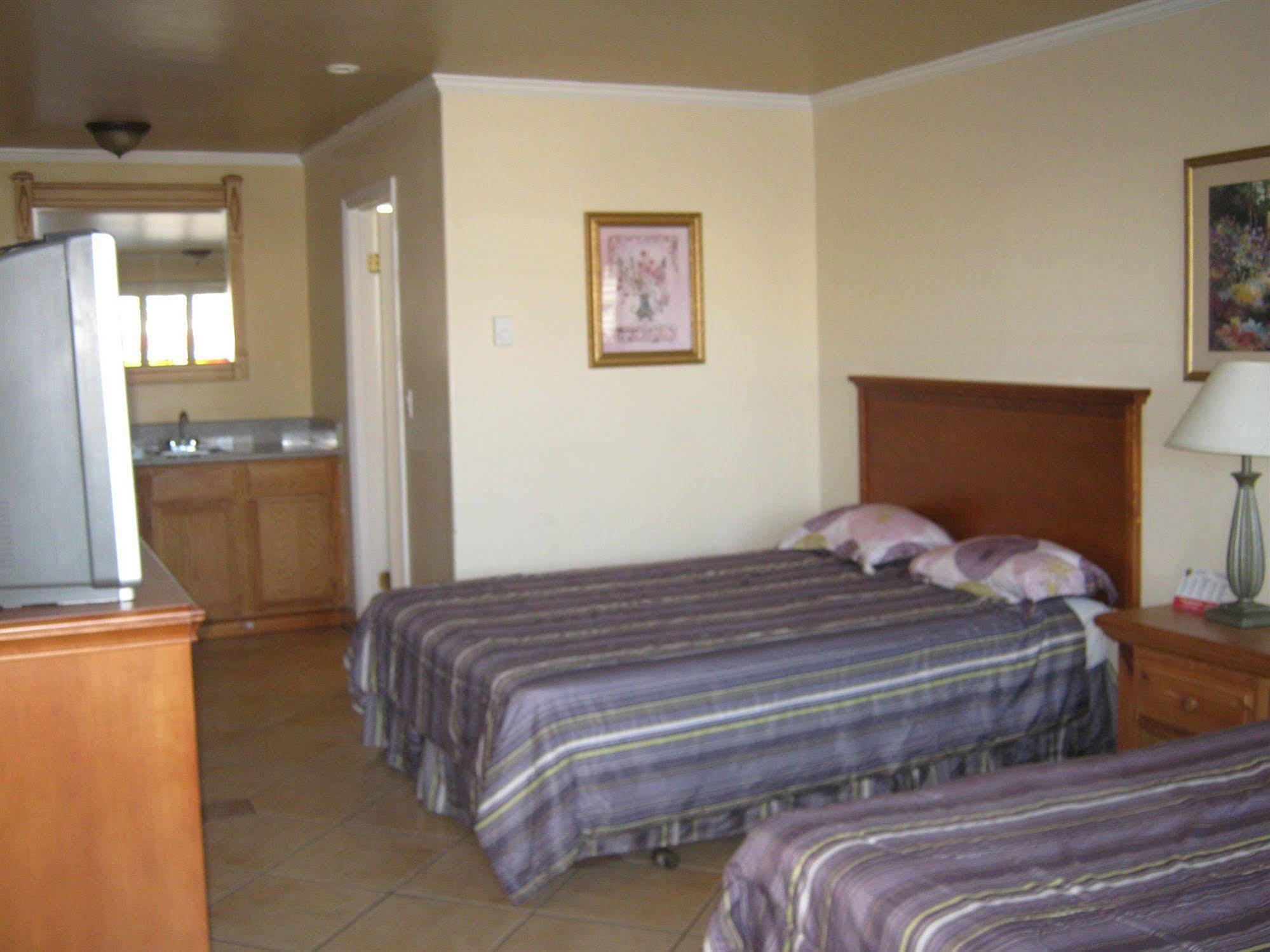 The Shores Inn Distrito de San BuenaDistrito de San Buenaventura Exterior foto